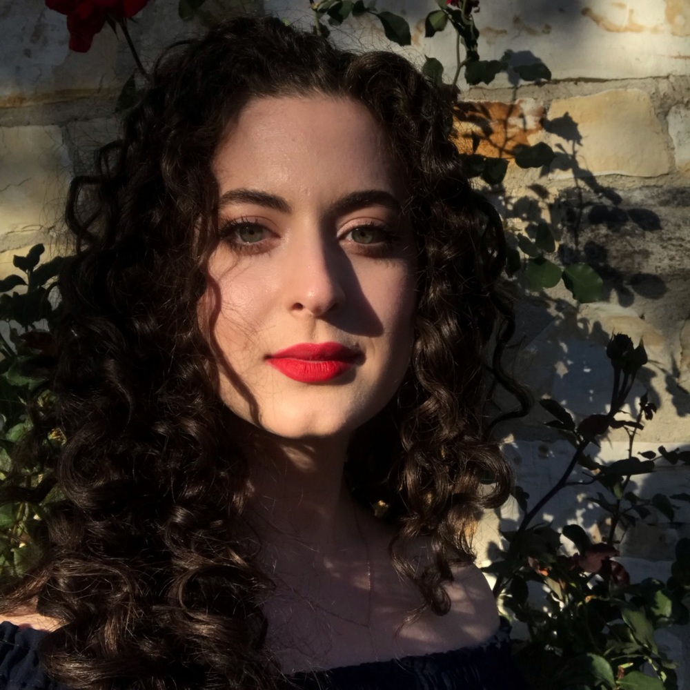 Meet your Posher, Elena